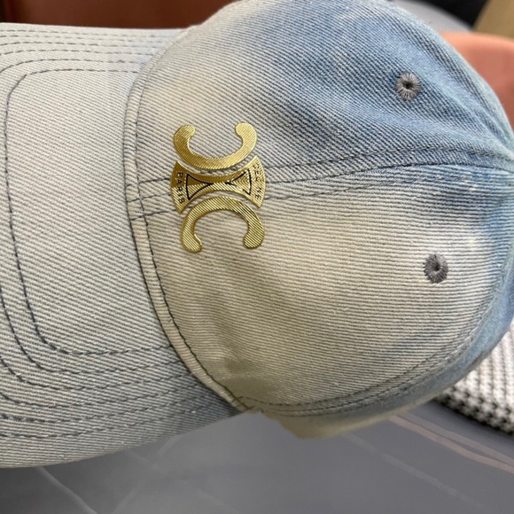 Faded Blue-White Gradient Cap with Triomphe Logo & Distressing